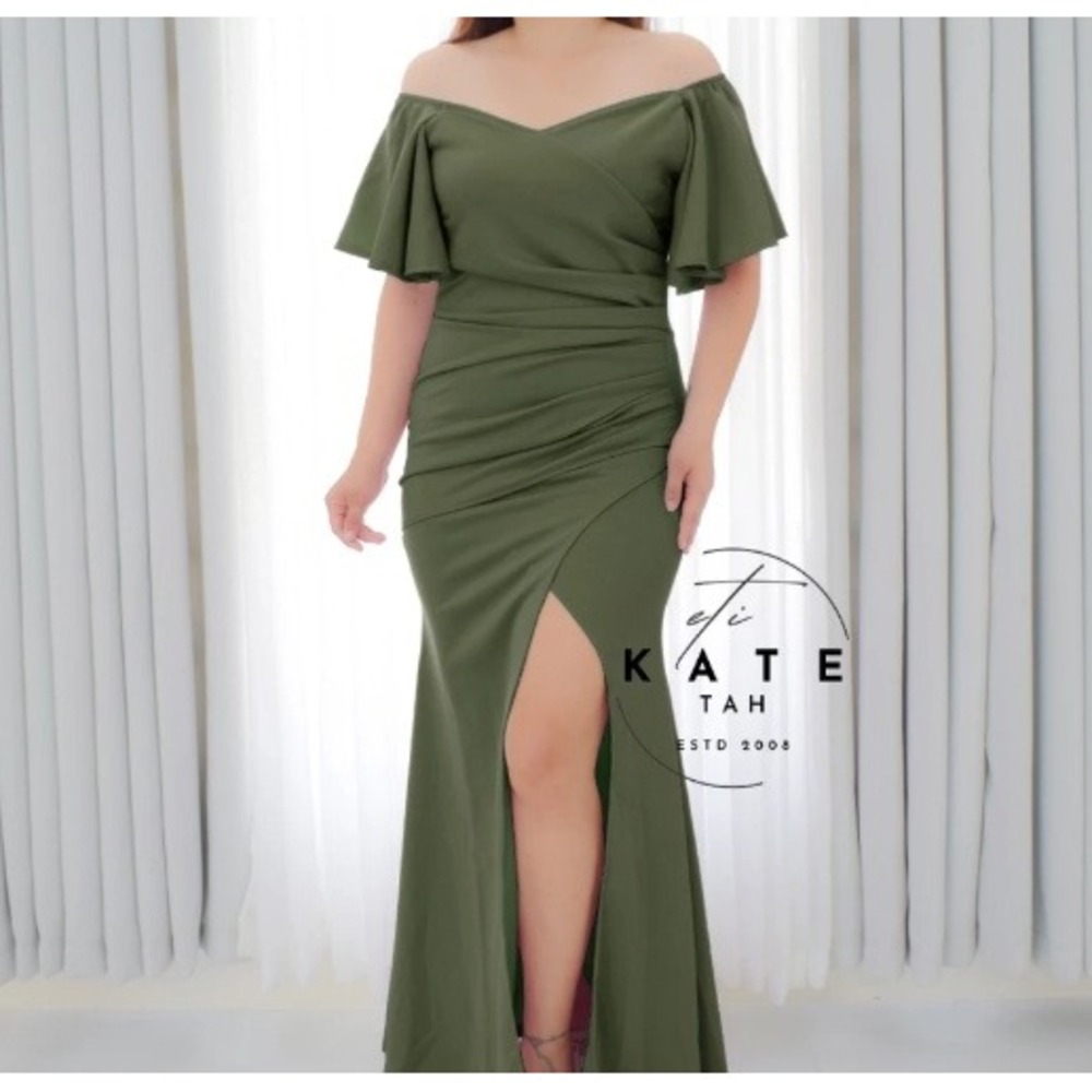 Lucille Long Gown Neoprene Zipper Back Medium to Large